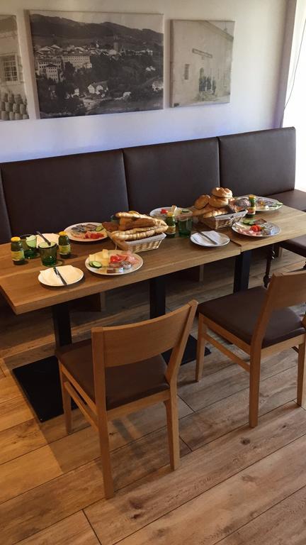 Pension Sunnseitn - Gasthof - Cafe - Weinkeller Haslach an der Muhl Экстерьер фото